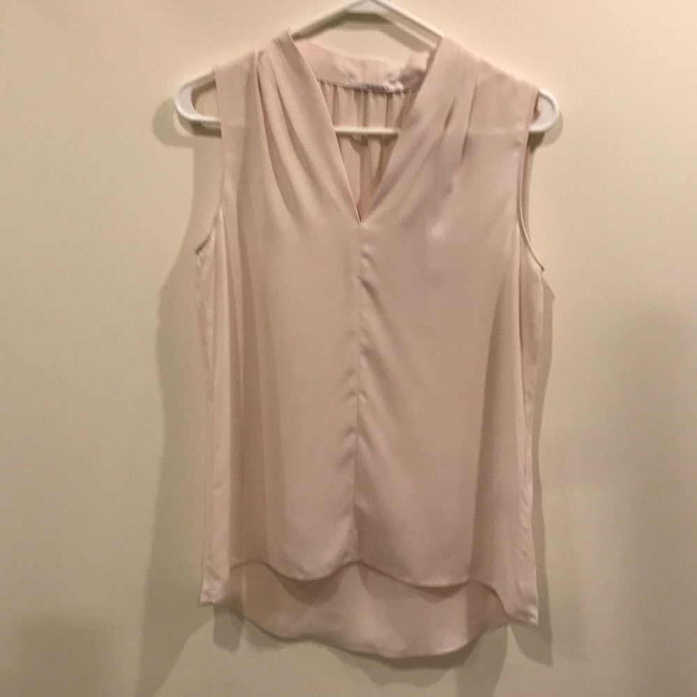 NWT XS sleeveless  blouse blush T TAHARI